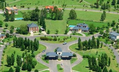 RBS. HERMOSO LOTE INTERNO CON PULMON VERDE SANTA ELISA I, PILAR DEL ESTE