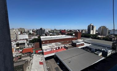 Monoambiente en Quirno al 100