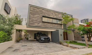Casa en venta en Puerta Plata (recorrido virtual)