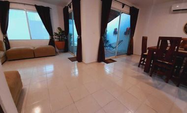 CASA EN VENTA  EN CHUBURNA MERIDA, AMOBLADA Y EQUIPADA