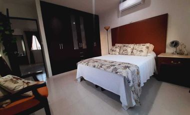 CASA EN VENTA  EN CHUBURNA MERIDA, AMOBLADA Y EQUIPADA