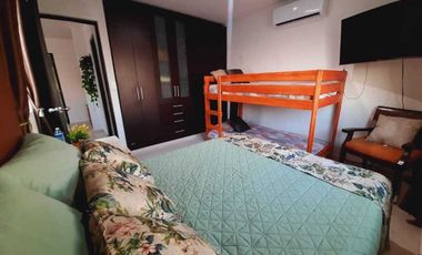 CASA EN VENTA  EN CHUBURNA MERIDA, AMOBLADA Y EQUIPADA