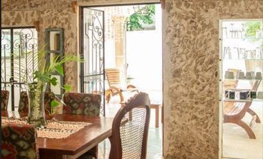 Casa en venta en Mérida, Casa 1800, Barrio de Santiago, colonia Centro