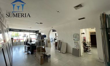 Local comercial en Av. Ocampo (disponible para renta o venta)