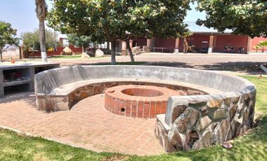 TERRENO CON CONSTRUCCIÓN EN VENTA - C. EL SALTO-CHAPALA