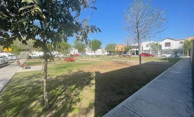 Casa en Renta en Cerrada Providencia, Apodaca | 3 Recámaras, Privada