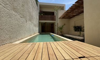 Casa Colorada en venta en el Centro,  Mérida Yucatán
