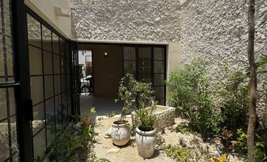 Casa Colorada en venta en el Centro,  Mérida Yucatán