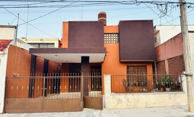 Casa en venta en el Centro cerca de la plancha en Mérida Yucatán
