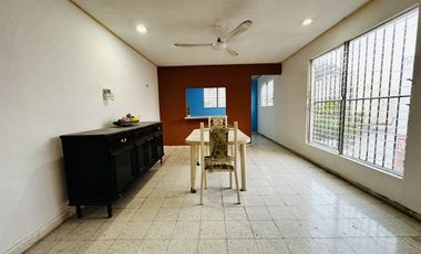 Casa en venta en el Centro cerca de la plancha en Mérida Yucatán