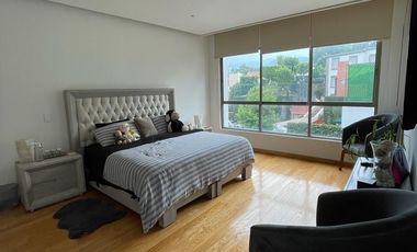 ¡En Renta Espectacular Residencia en Fuentes del Pedregal!