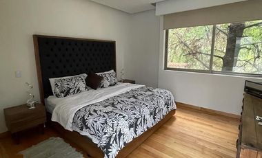 ¡En Renta Espectacular Residencia en Fuentes del Pedregal!