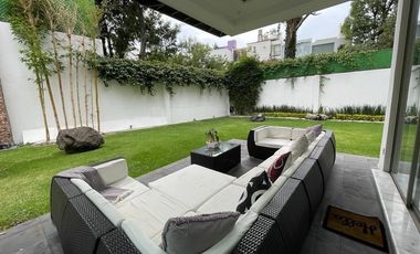 ¡En Renta Espectacular Residencia en Fuentes del Pedregal!