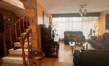 CASA EN VENTA EN JARDINES DE SAN MANUEL PUEBLA