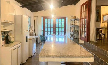 Venta de casa en Cerro Azul