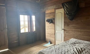 FINCA CON CASA DE 2 PISO / CAPIRA / 38 HECTAREA / RIO Y OJO DE AGUA JC
