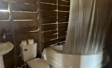 FINCA CON CASA DE 2 PISO / CAPIRA / 38 HECTAREA / RIO Y OJO DE AGUA JC