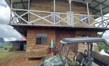 FINCA CON CASA DE 2 PISO / CAPIRA / 38 HECTAREA / RIO Y OJO DE AGUA JC