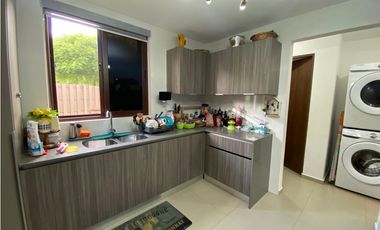 BRISAS DEL GOLF / GARDENIAS / 260M / 3 HABITACION / ESQUINA