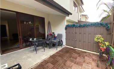 BRISAS DEL GOLF / GARDENIAS / 260M / 3 HABITACION / ESQUINA