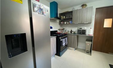 BRISAS DEL GOLF / GARDENIAS / 260M / 3 HABITACION / ESQUINA