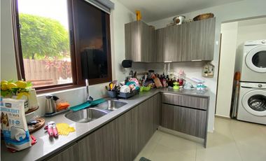 BRISAS DEL GOLF / GARDENIAS / 260M / 3 HABITACION / ESQUINA