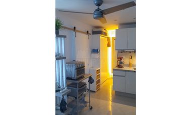 Venta de Penthouse Amoblado en San Carlos, PH Turistico