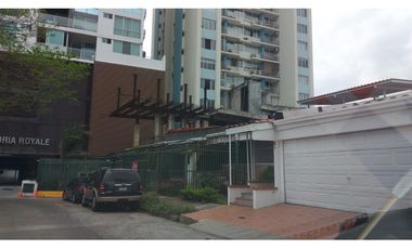 Remate Bancario /  9 Niveles con 1,900 mt2 y Piscina # 2162 cvd