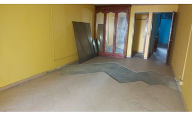 Remate Bancario /  9 Niveles con 1,900 mt2 y Piscina # 2162 cvd