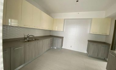 Penthouse de Lujo en The Towers Residences, San Francisco