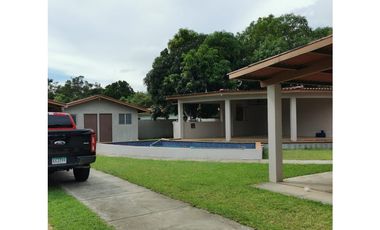 PACORA / UTIVE / 1000M / 5 HABITACION / PISCINA / BALCON / BOHIO /KU