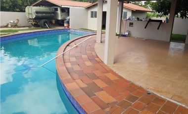 PACORA / UTIVE / 1000M / 5 HABITACION / PISCINA / BALCON / BOHIO /KU