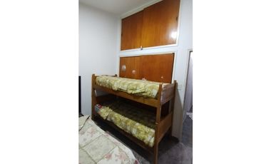 SE VENDE CASA ( PH) EN VILLA DEL LAGO A 4 CUADRAS DEL CUCU