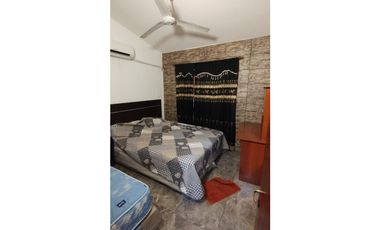 SE VENDE CASA ( PH) EN VILLA DEL LAGO A 4 CUADRAS DEL CUCU