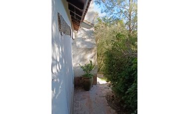 CASA DE ESTILO CON VISTA AL GOLF SIERRA DE LOS PADRES