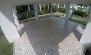 SE ARRIENDA APARTAMENTO EN MANGA - LOS CEDROS