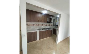 SE ARRIENDA APTO DE TRES HABITACIONES CONJUNTO AREZZO, ZIPAQUIRA