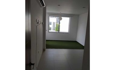 SE ARRIENDA CASA, CONJUNTO VALLE DE GUARATAROS