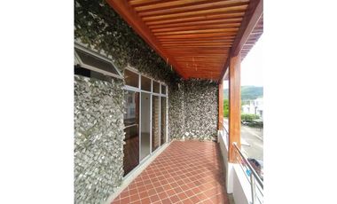SE ARRIENDA CASA, CONJUNTO VALLE DE GUARATAROS