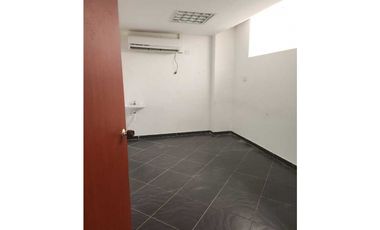 SE ARRIENDA CASA COMERCIAL, AREA 620 MT, EXCELENTE SECTOR.