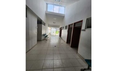 SE ARRIENDA CASA COMERCIAL, AREA 620 MT, EXCELENTE SECTOR.