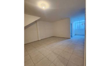 SE ARRIENDA APTO DE DOS HABITACIONES, PARQUE INTRA