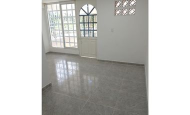 VENDO CASA CIUDAD DEL CAMPO