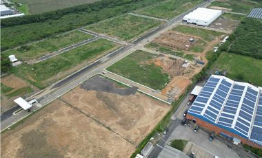 LOTE EN VENTA PARQUE VALLEMIO AUTOPISTA CALI YUMBO PARA DESARROLLO