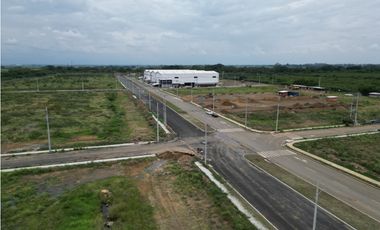 LOTE EN VENTA PARQUE VALLEMIO AUTOPISTA CALI YUMBO PARA DESARROLLO