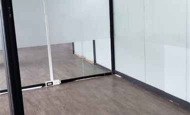 Oficina en Arriendo en AVDA. O
