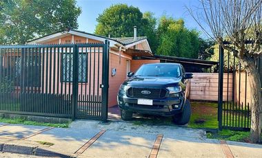 Casa en Venta en René Anzieta, Quilicura