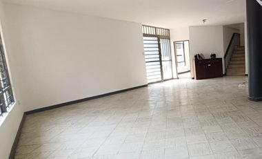 ALQUILA CASA CORPORATIVA 380 m2 SAN FERNANDO CALI