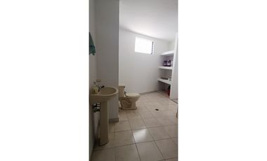 ALQUILA CASA CORPORATIVA 380 m2 SAN FERNANDO CALI