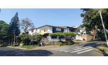 ALQUILA CASA CORPORATIVA 380 m2 SAN FERNANDO CALI